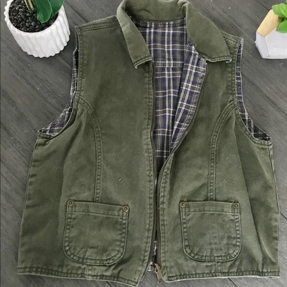 Vest - Picture 1 of 1